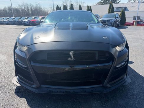 Used 2022 Ford Mustang Shelby GT500 w/ Technology Package image 8