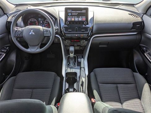 Used 2024 Mitsubishi Eclipse Cross LE image 16