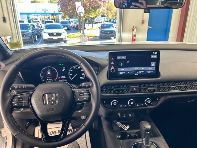 Certified 2026 Honda HR-V Sport image 30