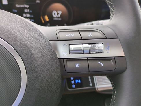 New 2026 Hyundai Kona SEL Premium image 25