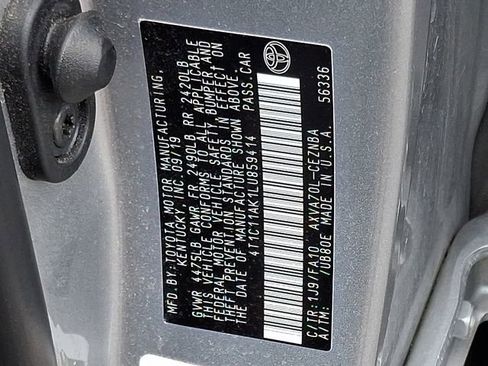 Used 2020 Toyota Camry LE image 26