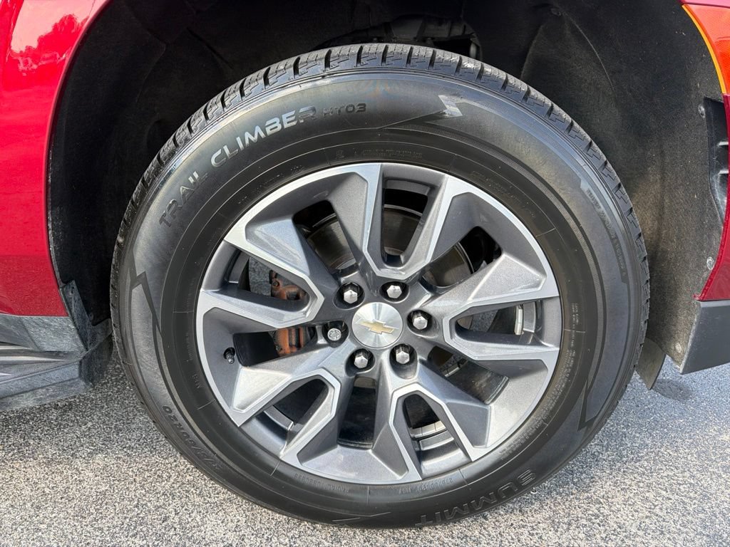 Used 2021 Chevrolet Tahoe LT w/ LT Signature Package AWD/4WD image 9