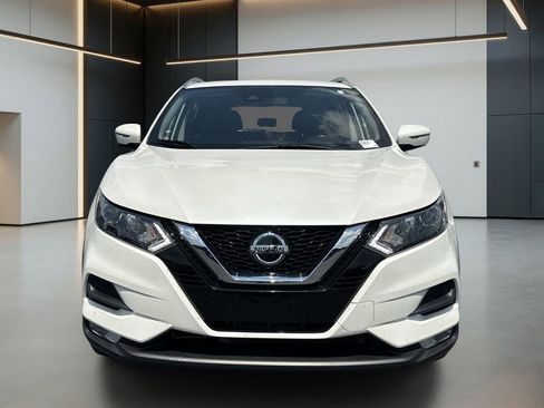 Used 2022 Nissan Rogue Sport SV w/ Technology Package AWD/4WD image 8