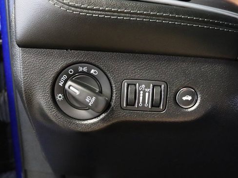 Used 2021 Dodge Challenger R/T Scat Pack w/ T/A Package RWD image 18
