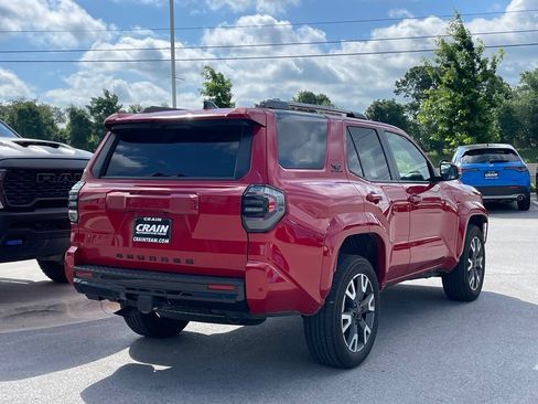 Used 2025 Toyota 4Runner TRD Sport AWD/4WD image 7