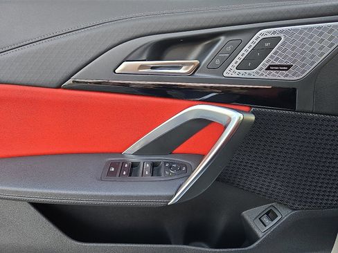 Certified 2025 BMW X2 xDrive28i w/ Premium Package image 13