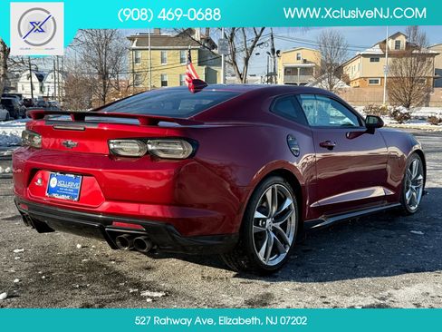 Used 2022 Chevrolet Camaro SS w/ Design Package 2 image 4