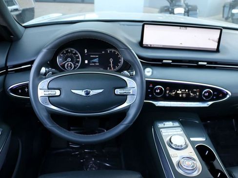 Used 2023 Genesis GV70 2.5T w/ Advanced Package image 25