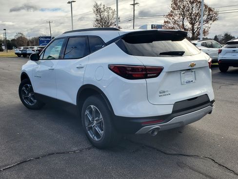 New 2026 Chevrolet Blazer LT w/ Convenience Package FWD image 3