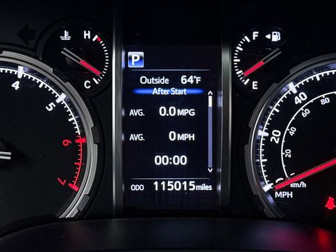 Used 2020 Toyota 4Runner TRD Off-Road Premium w/ Moonroof Package image 35