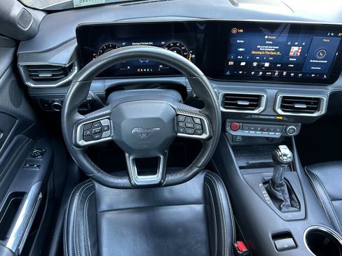 Used 2024 Ford Mustang Premium image 14