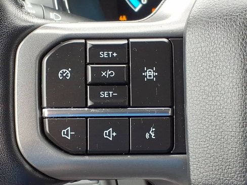 Used 2022 Ford F150 Lariat AWD/4WD image 24