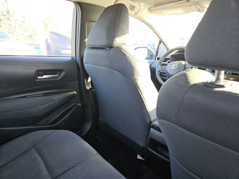 Used 2021 Toyota Corolla LE image 11