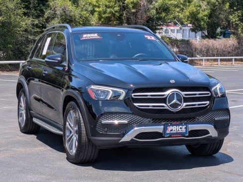 Used 2022 Mercedes-Benz GLE 350 4MATIC w/ Premium Package image 3