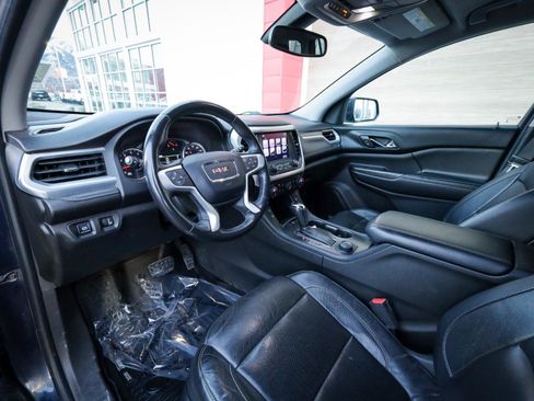 Used 2017 GMC Acadia SLT image 11