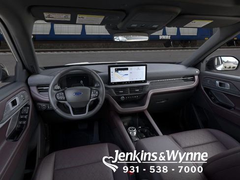 New 2026 Ford Explorer Platinum AWD/4WD image 9