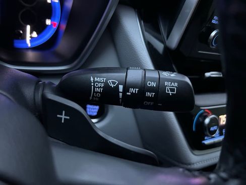 Used 2022 Toyota Corolla XSE image 20