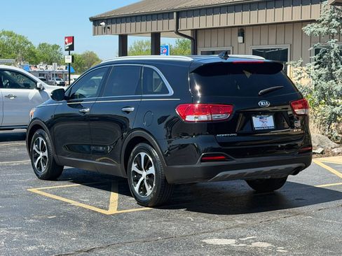 Used 2018 Kia Sorento EX FWD image 16
