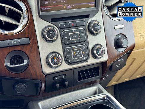 Used 2013 Ford F250 Lariat w/ Chrome Pkg image 27