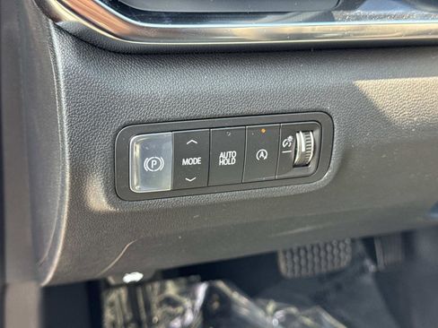 New 2026 GMC Terrain Elevation image 18