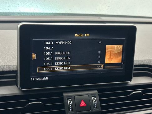 Used 2018 Audi SQ5 Premium Plus w/ Navigation Package image 18