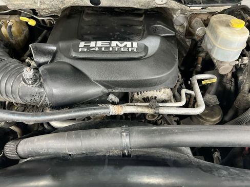 Used 2014 RAM 2500 Tradesman w/ Chrome Appearance Group AWD/4WD image 22