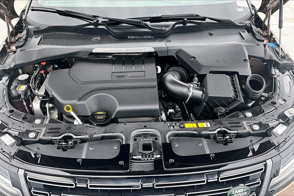 New 2026 Land Rover Range Rover Evoque S AWD/4WD image 12