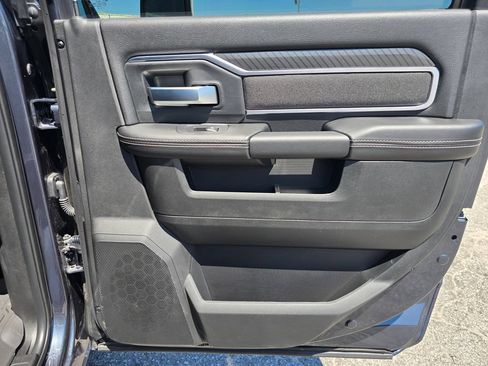 New 2026 RAM 3500 Big Horn AWD/4WD image 39