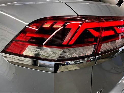 New 2026 Volkswagen Atlas Cross Sport SE image 25