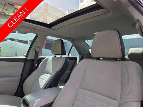 Certified 2017 Toyota Camry SE w/ Moonroof Package FWD image 23