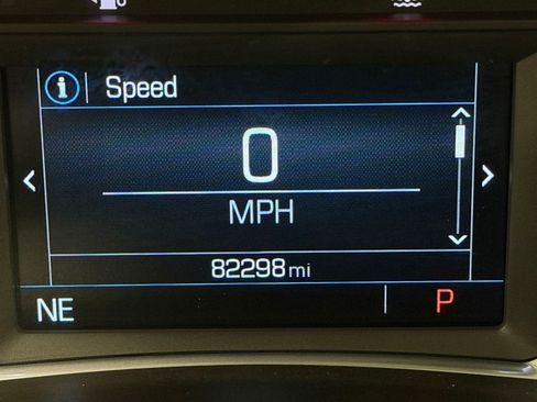 Used 2018 GMC Terrain Denali w/ Advanced Safety Package AWD/4WD image 17