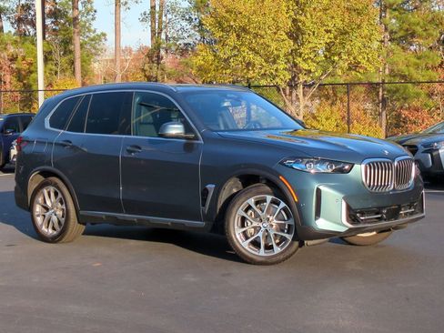 Used 2025 BMW X5 xDrive40i image 2