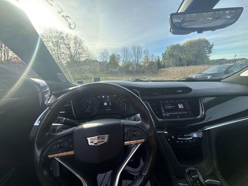 Certified 2021 Cadillac XT6 Sport image 17