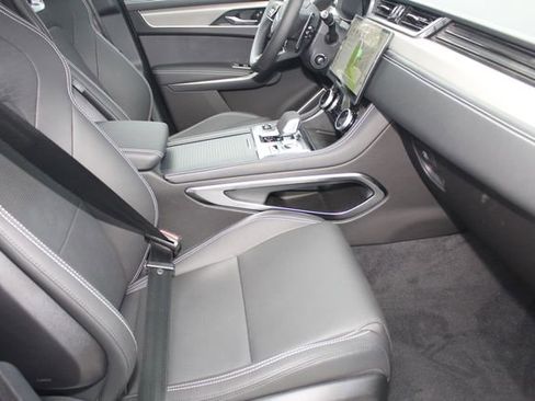 New 2026 Jaguar F-PACE R-Dynamic S image 3