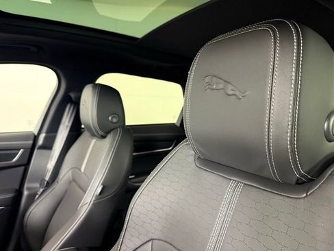 New 2026 Jaguar F-PACE R-Dynamic S AWD/4WD image 7