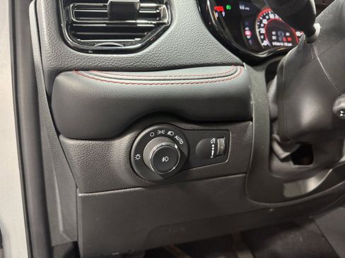 Used 2023 Dodge Durango GT image 23