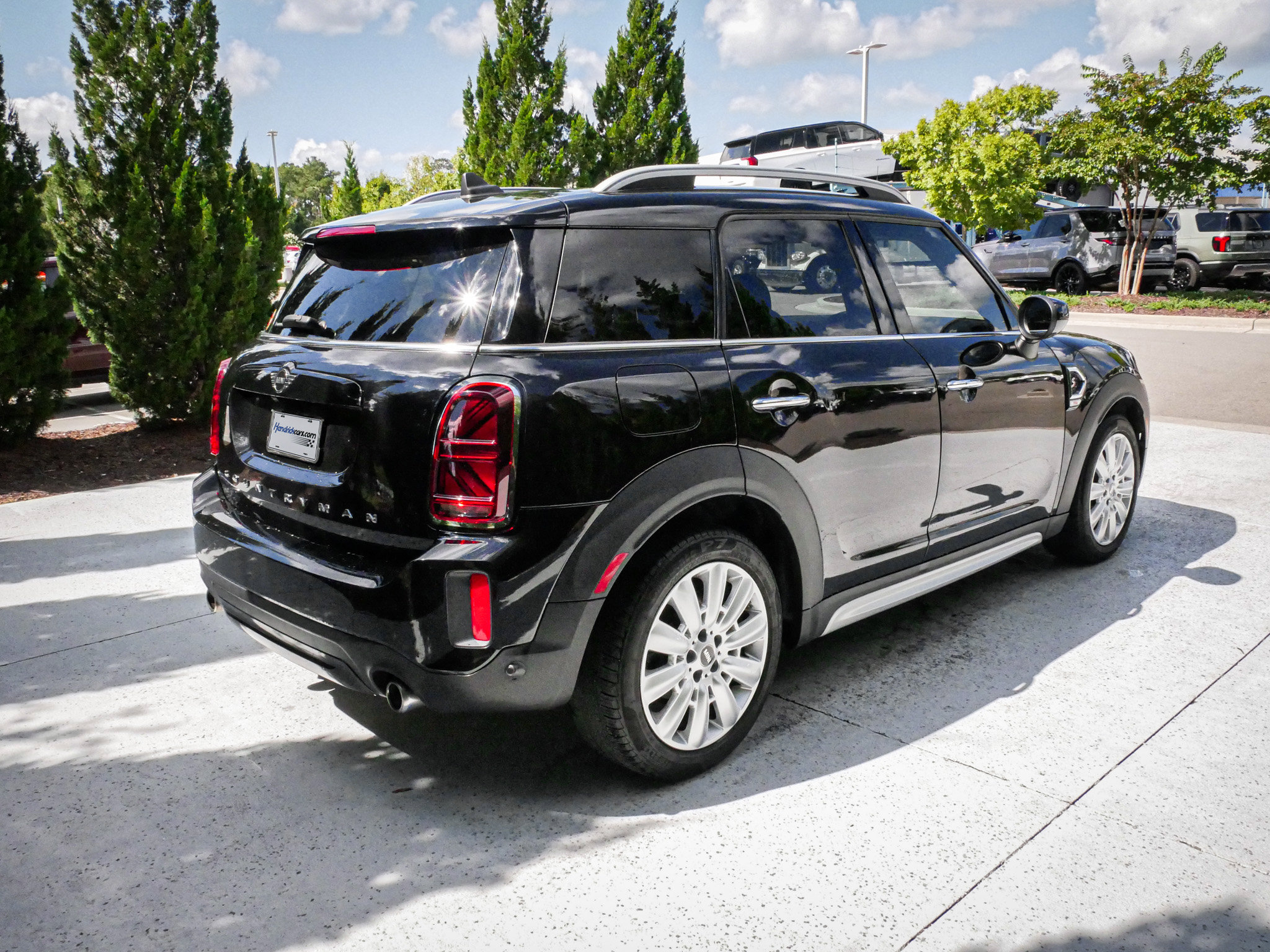 Used 2021 MINI Cooper Countryman S w/ Storage Package AWD/4WD image 11