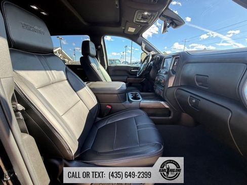 Used 2023 Chevrolet Silverado 3500 High Country image 10