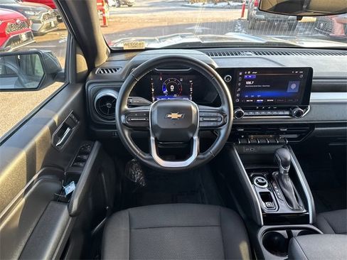 Used 2023 Chevrolet Colorado LT w/ LT Convenience Package image 12