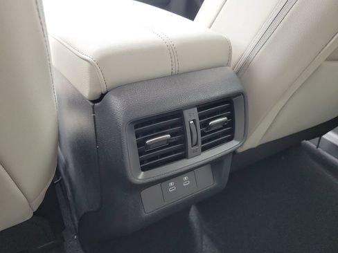 New 2026 Nissan Murano SL AWD/4WD image 17