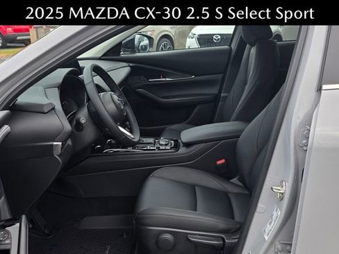 New 2025 MAZDA CX-30 AWD 2.5 S w/ Select Sport Pkg image 22
