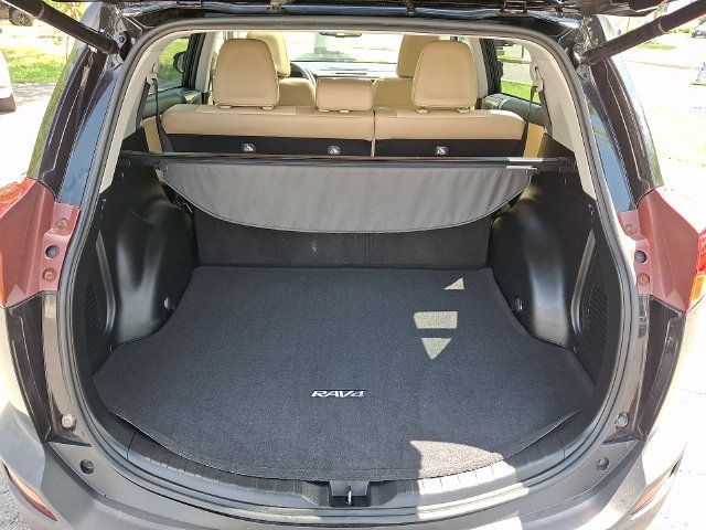 Used 2014 Toyota RAV4 Limited AWD/4WD image 28