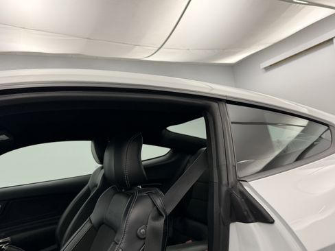 Used 2017 Ford Mustang Shelby GT350 image 58