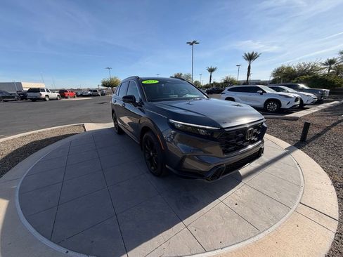 Used 2025 Honda CR-V Sport-L image 3