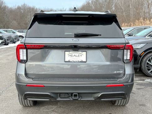 Certified 2025 Ford Explorer ST-Line w/ Premium Package image 5