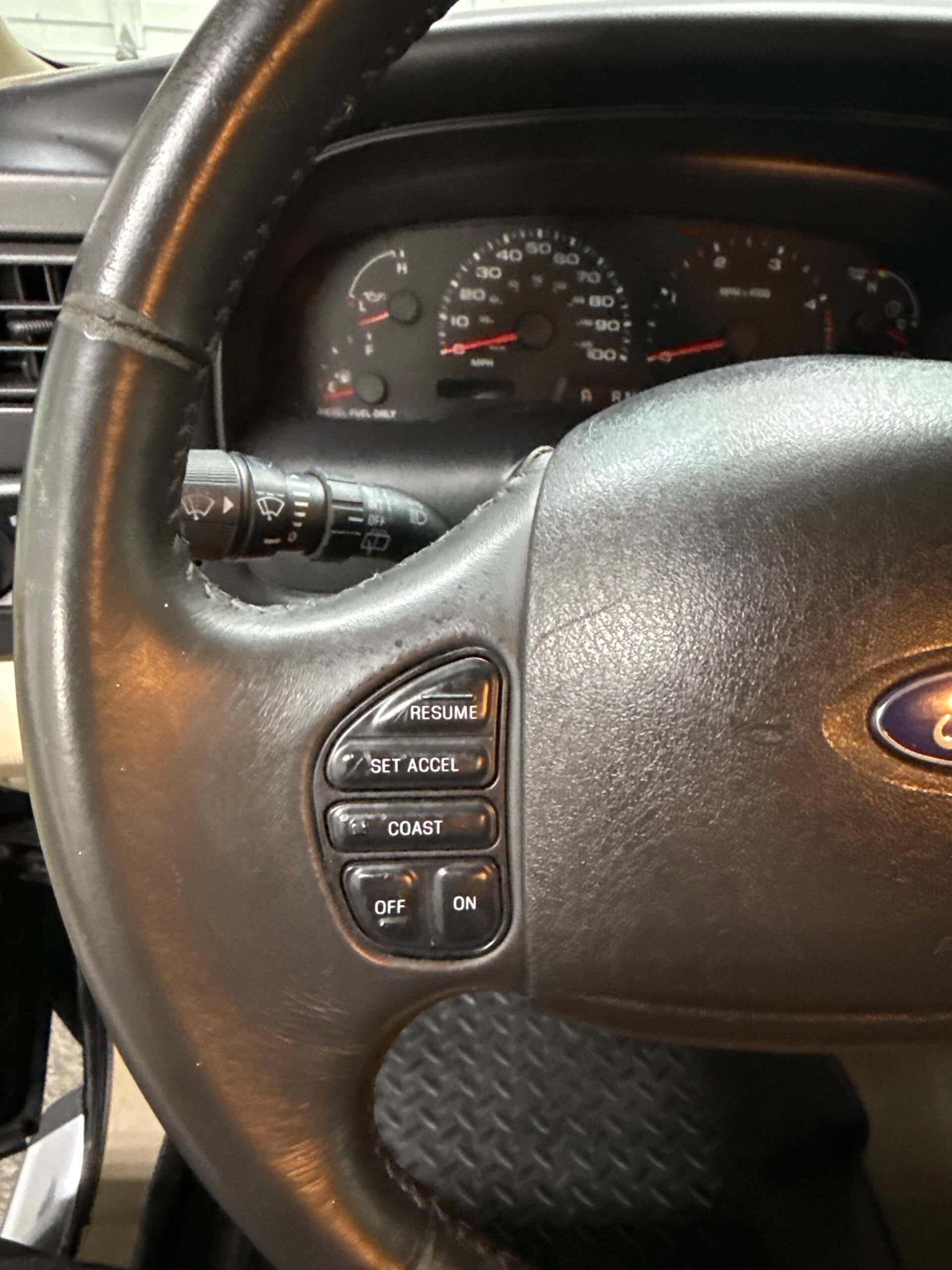 Used 2005 Ford Excursion Limited AWD/4WD image 17