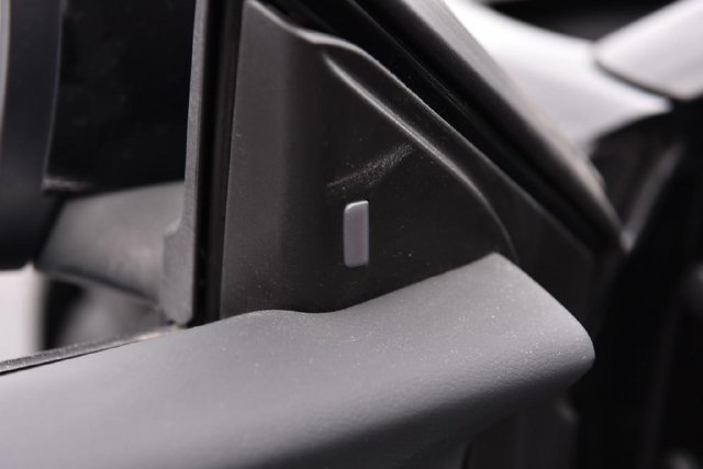 Used 2021 Nissan Sentra SV FWD image 9