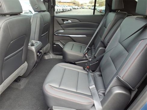 New 2026 Chevrolet Traverse Z71 w/ Enhanced Driving Package image 9