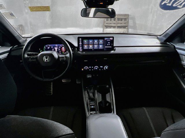 Used 2024 Honda Accord Sport image 28