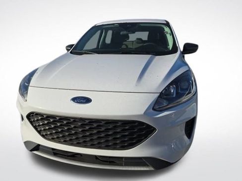 Used 2022 Ford Escape S image 1